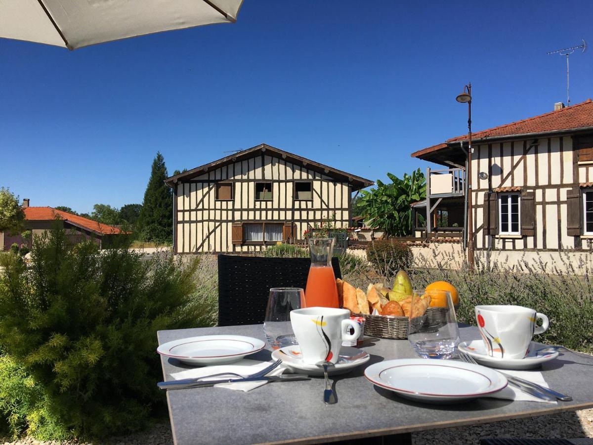 Le Cheval Blanc - Lac Du Der - Logis Hotel Giffaumont-Champaubert Eksteriør bilde