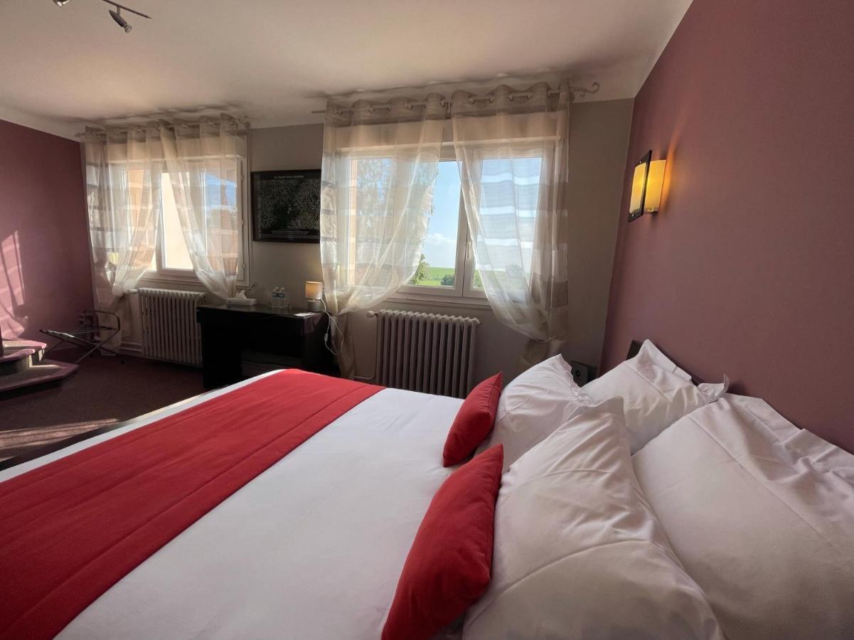 Le Cheval Blanc - Lac Du Der - Logis Hotel Giffaumont-Champaubert Eksteriør bilde